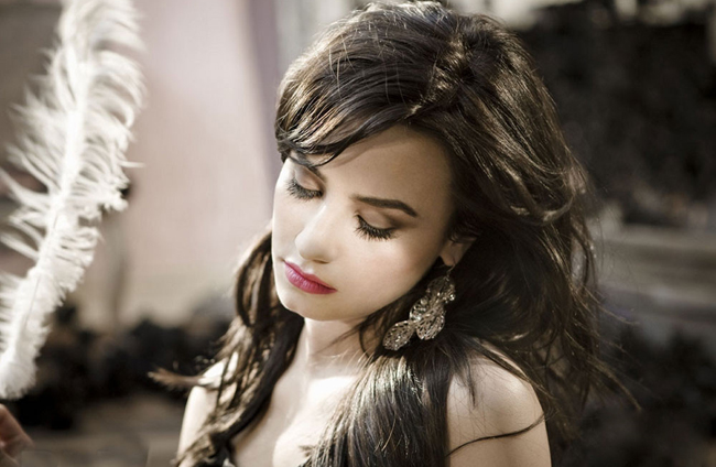Demi Lovato xếp thứ 6
